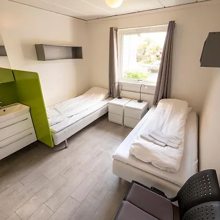 Lofoten Sommerhotell Og *