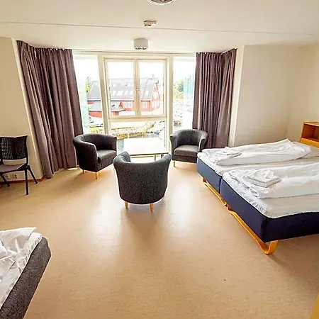 Lofoten Sommerhotell Og Kabelvåg