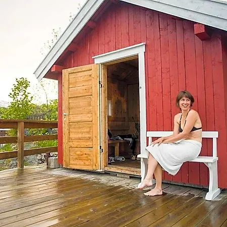 Lofoten Sommerhotell Og Kabelvåg