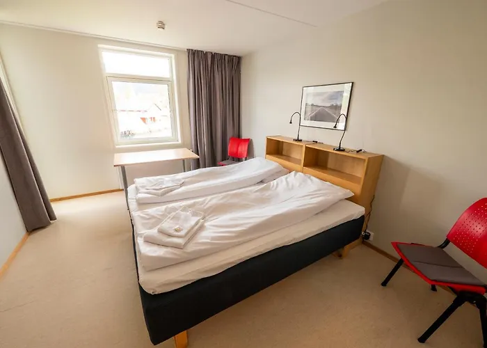 Lofoten Sommerhotell Og