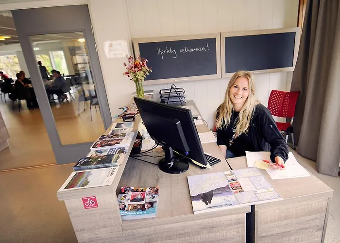 Lofoten Sommerhotell Og Albergue