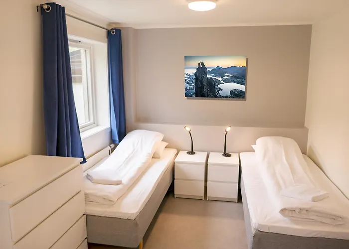 Lofoten Sommerhotell Og Albergue