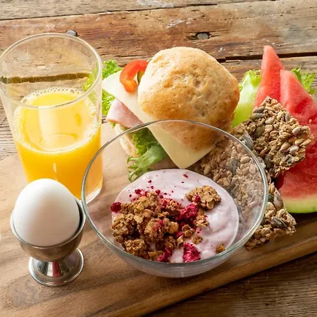 Hostel Lofoten Sommerhotell Og