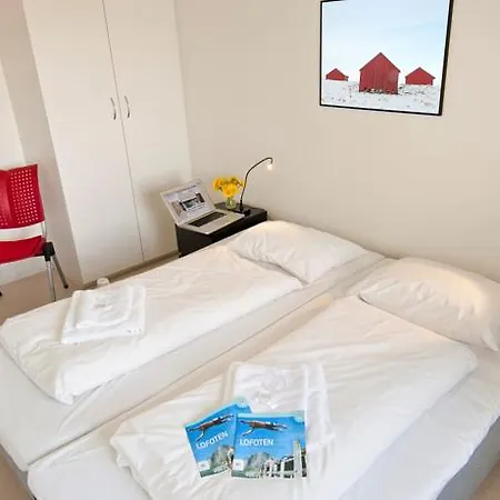 Lofoten Sommerhotell Og